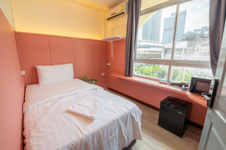 Bedroom 24