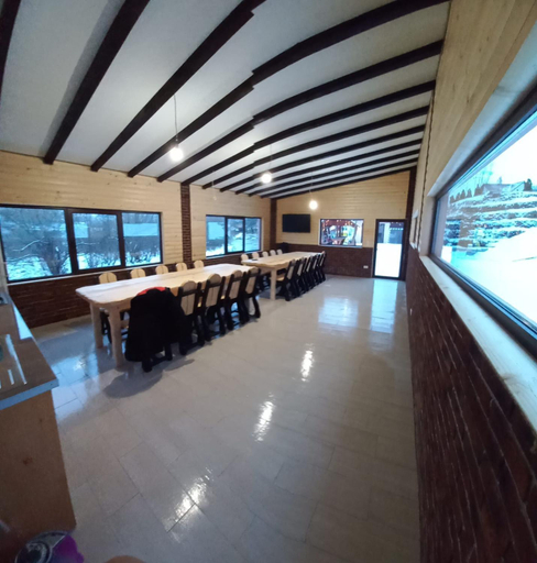Food & Drinks, Pensiunea Auras, Cozanesti