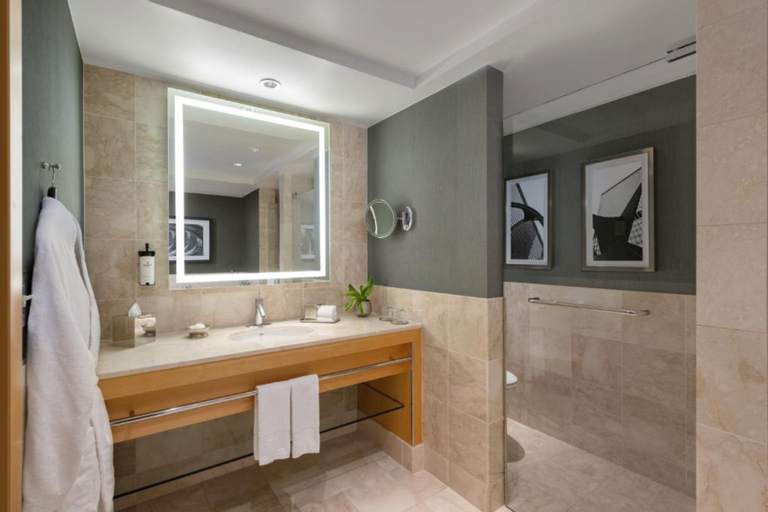 Bathroom 29