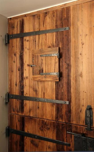5, Artsy Luxurious Ski-In-Out-Chalet, Entremont