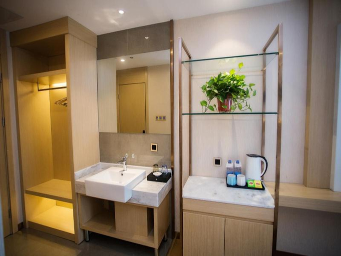Bathroom 3, VX Hotel Heze Dingtao District Taoyi Road, Heze
