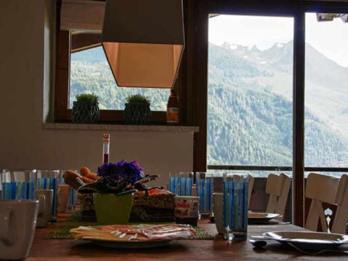 Dining 5, Chalet on the ski Slope, Zell am See