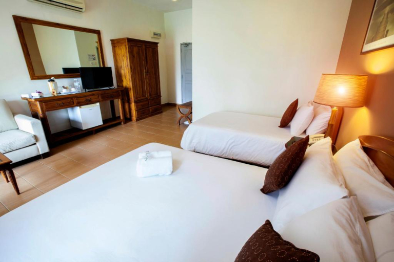 Villea Morib Room Type - Deluxe Family (Bed and Breakfast)