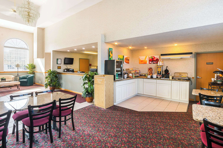 Others 5, Quality Inn Weston, Lewis