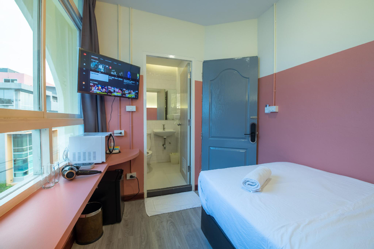 Bedroom 10