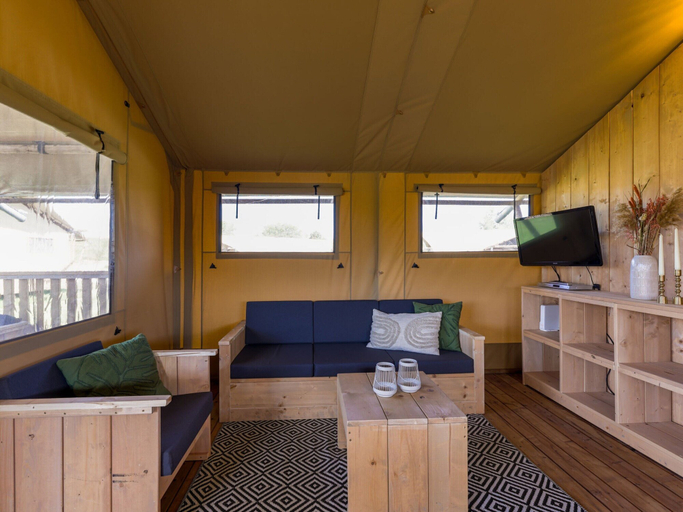 Living room, Safari Lodge by Ijsselmeer Lake, Andijk