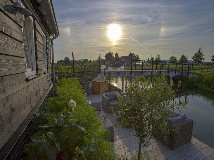 Property grounds, Holiday Home in Cothen by the Waterfront, Wijk bij Duurstede