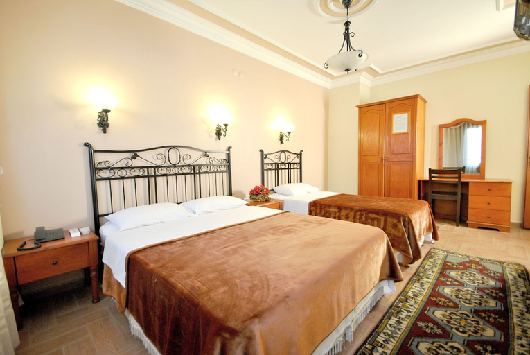 Bedroom 4, Side Hotel, Fatih
