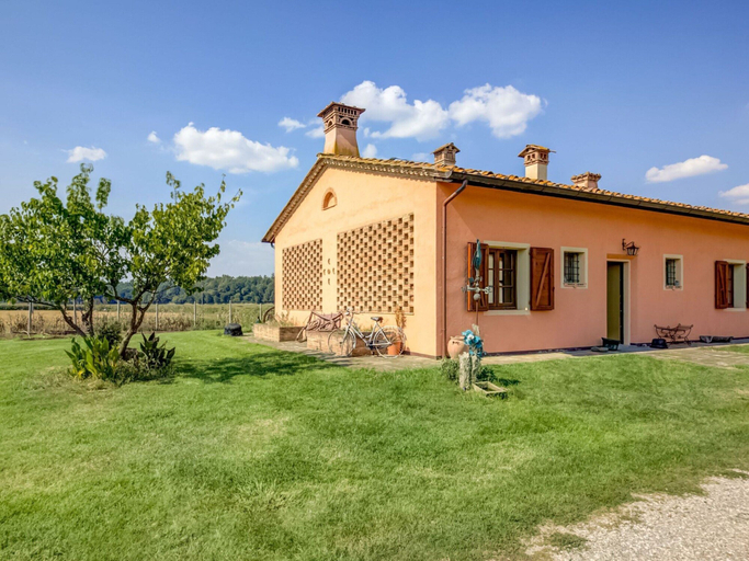 Exterior & Views 2, Belvilla by OYO Lenze, Pisa