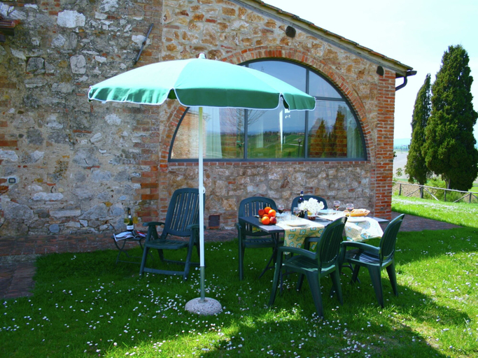 Others 5, Charming Tuscan Farmhouse, Siena
