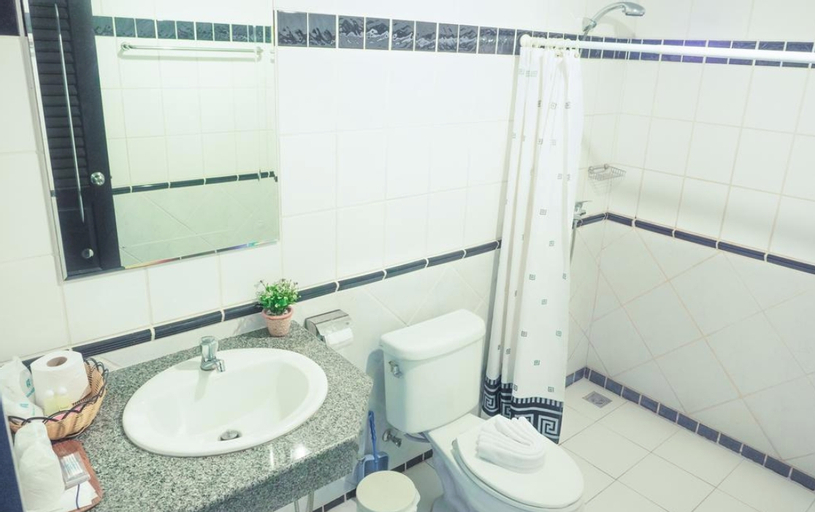 Bathroom 6