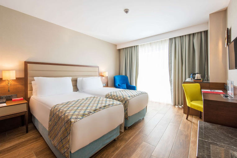 Bedroom 3, Ramada Plaza by Wyndham Antalya, Antalya