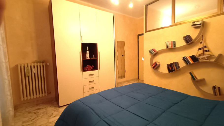Bedroom 4, Europa 41, Imperia