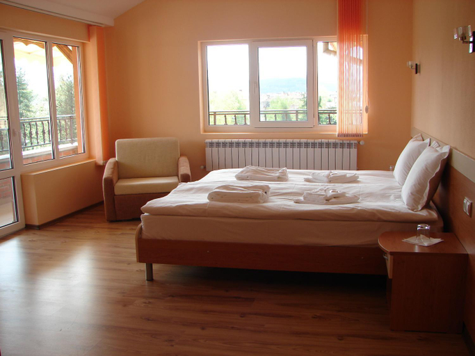 Bedroom 3, Спа Хотел Калифорния, Pavel Banya