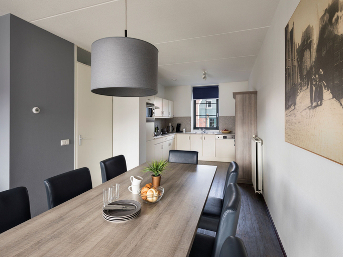 Others 3, House in Volendam Near Marina, Edam-Volendam