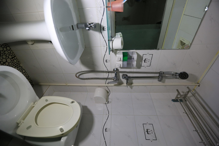 Bathroom 3