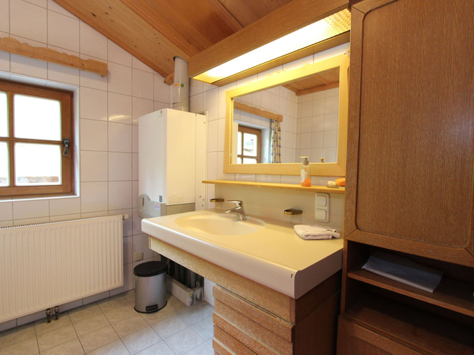 Bathroom 4, Chalet in Rauris Near Ski Paradise, Zell am See