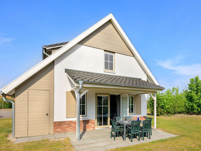 Exterior 5, Villa in Arcen With Free Thermal Bath Access, Arcen en Velden