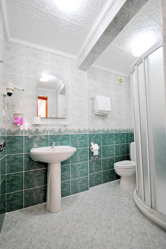 Bathroom 5, Side Hotel, Fatih