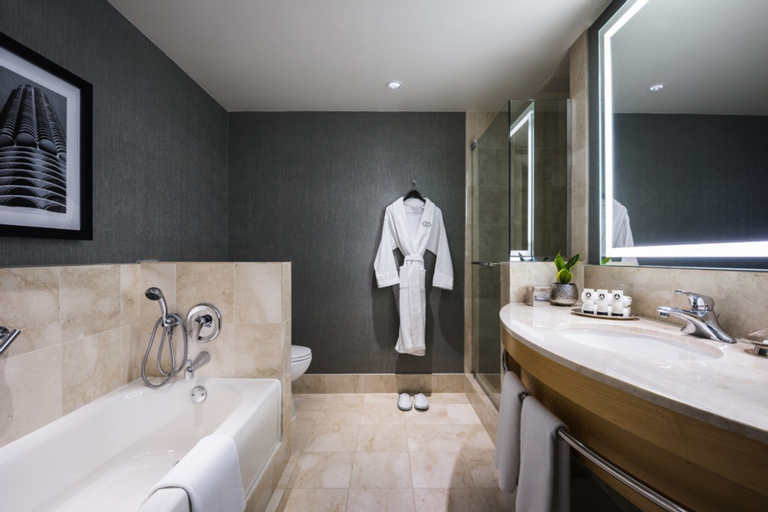 Bathroom 17