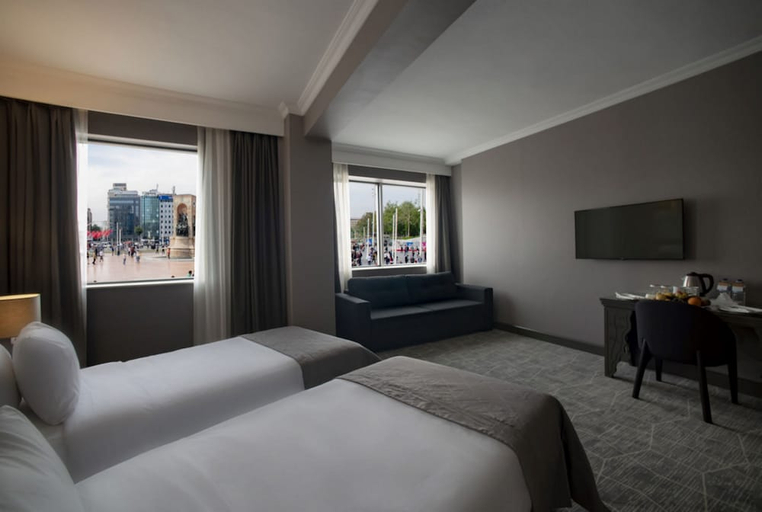 Bedroom 2, Taksim Square Hotel, Beyoğlu