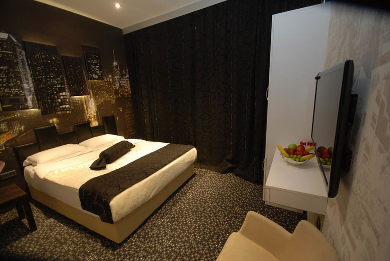 Bedroom 2, Galata Palace Hotel, Beyoğlu