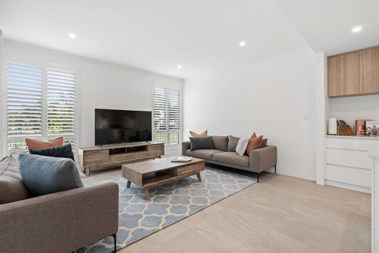 Others 5, Modern Minimalistic Home 3BR, Canning