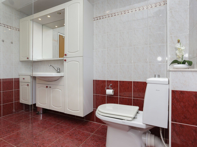 Bathroom 3, Apartment in Katel Gomilica Near Beach, Kaštela