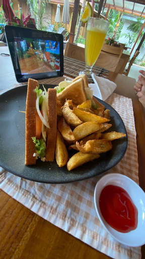 Food & Drinks, Villa Lova Sambirenteng, Buleleng