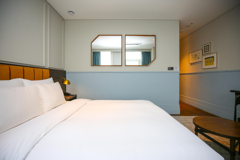 Bedroom 19