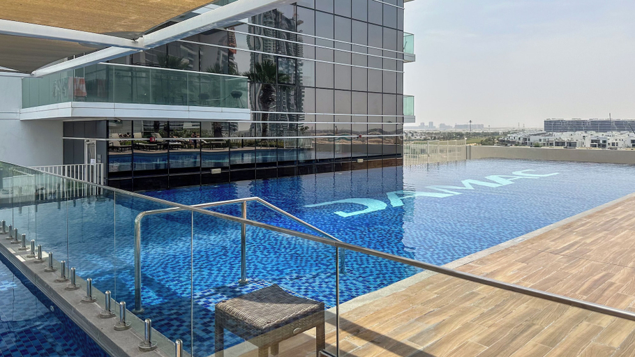 Sport & Beauty 5, Waves - Elegant 28th Floor Studio in Carson A, Damac Hills, Dubai