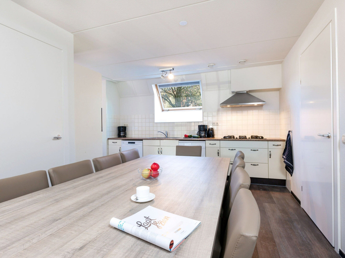 Private kitchen 3, Villa Near Breda & Biesbosch National Park, Oosterhout
