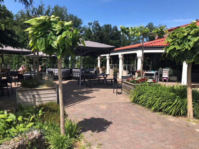 Dining 3, Villa in Arcen With Private Pool & Wellness, Arcen en Velden