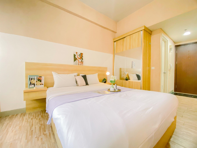 Bedroom 1, Nice Studio At Parkland Avenue Apartment, South Tangerang