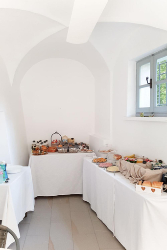 Food & Drinks 4, Apartment Merlino - FLG207 by Interhome, Savona