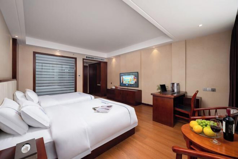 Bedroom 3, Mengzi Yufeng Hotel, Honghe Hani and Yi