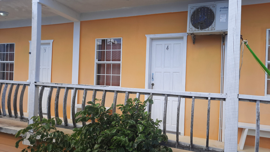 Others 4, Belize Sea Reef Inn