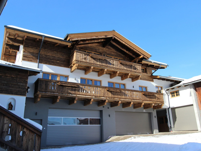 Exterior & Views 2, Apartment in Kaprun Near the ski Area, Zell am See