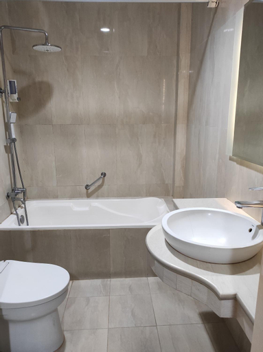 Bathroom 20