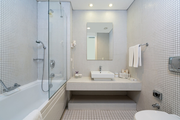 Bathroom 4, Crystal Centro Resort, Antalya