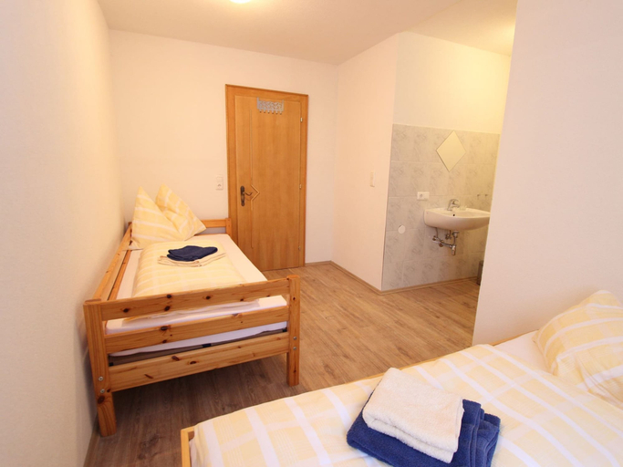 Bedroom 3, Chalet With Sauna in Piesendorf Near ski Area, Zell am See