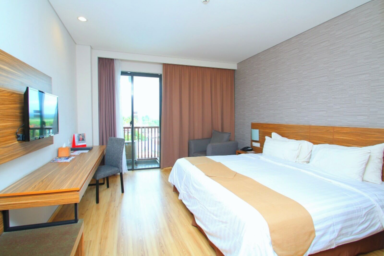 Bedroom 4, Swiss-Belhotel Sorong, Sorong