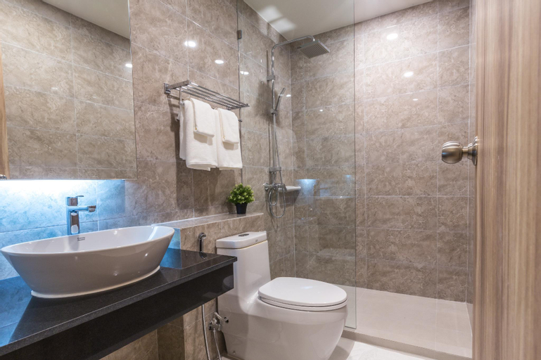 Bathroom 6