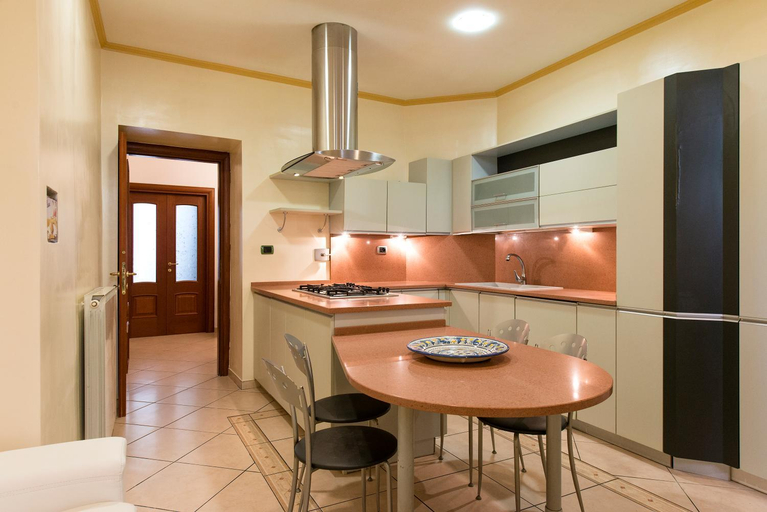 Others 3, Lorenz Suites, Rome