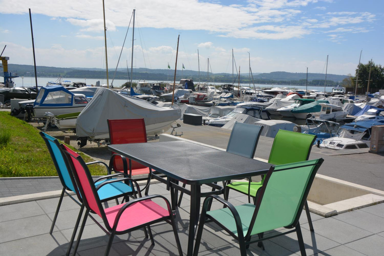 Food & Drinks, Leben im Hafen am idyllischen Murtensee, Broye-Vully