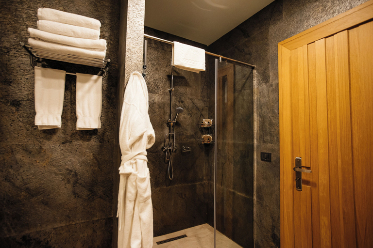 Bathroom 5, Shirvanshah Hotel, Baku