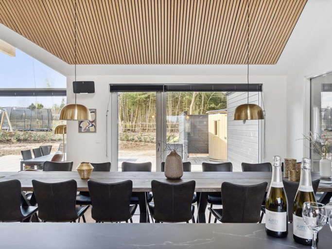 Food & Drinks 4, 5 Star Holiday Home in Dronningmolle, Gribskov