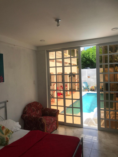 Others 3, HCeas Villa Compound is 5 minutes from the airport and beaches