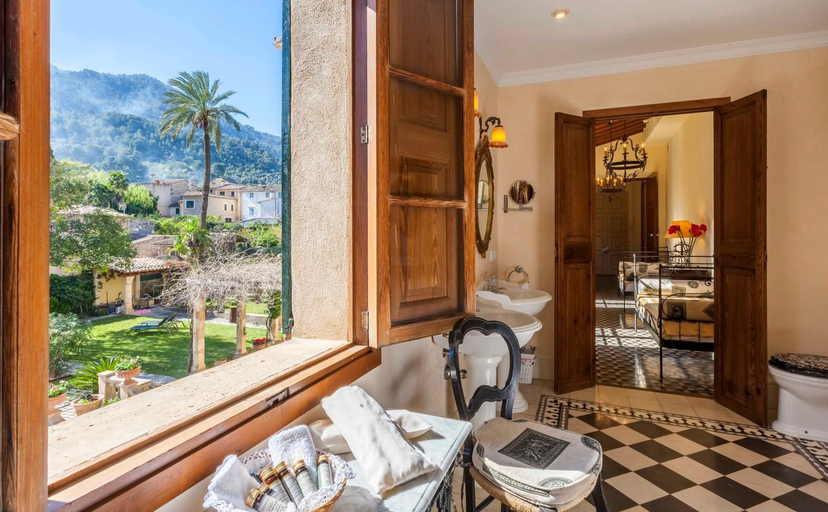 Bathroom 2, Hotel Salvia, Baleares