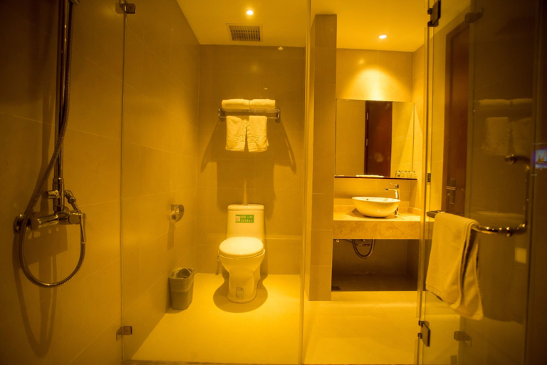 Bathroom 3, Wuyue Yuexin Hotel (Jinggangshan), Ji'an